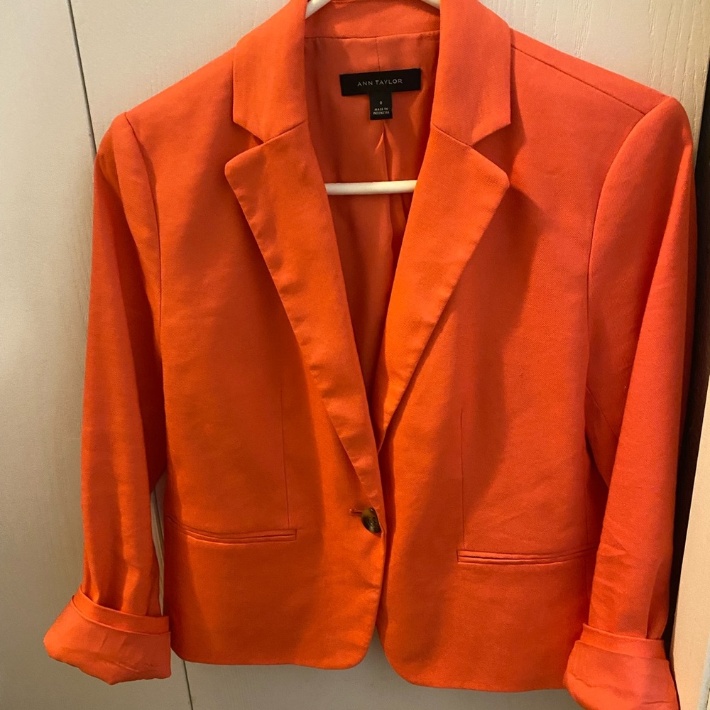 Ann Taylor linen blend blazer.